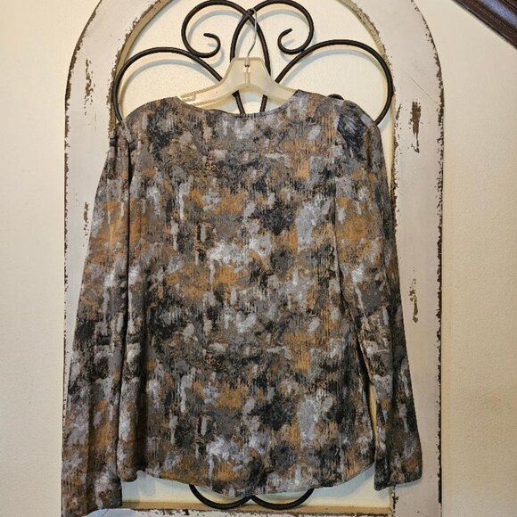 Ann Taylor Tortoiseshell Ruffled Long sleeve Shirt Blouse XS - Picture 2 of 4